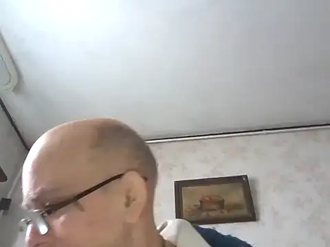 mariusica1xh online show from December 2025 09:08:02 AM