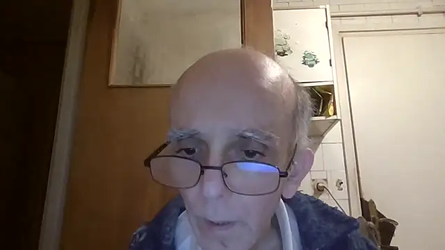 mariusica1xh online show from March 2026 11:05:01 PM