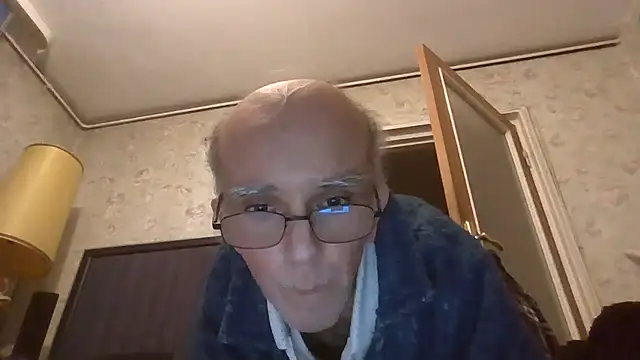 mariusica1xh online show from March 2026 11:17:01 PM