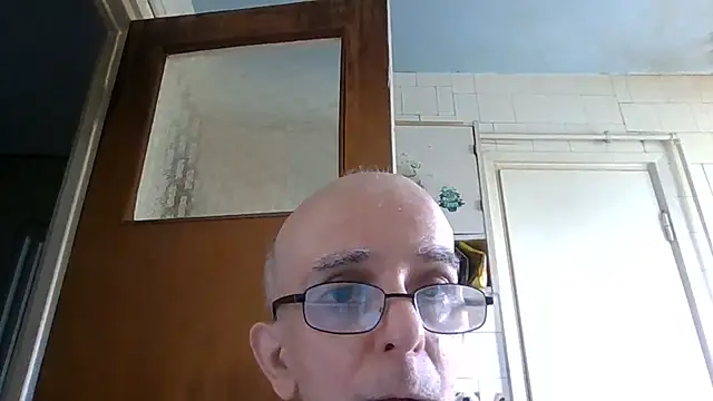 mariusica1xh online show from June 2026 12:54:02 PM