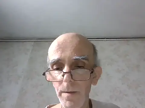 Snapshot of mariusica1@xh chatting on September 2025 01:02:01 PM mariusica1xh online show from September 2025 01:02:01 PM