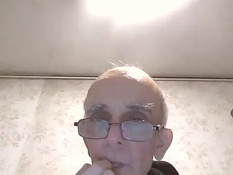 Snapshot of mariusica1@xh chatting on September 2025 07:09:02 PM mariusica1xh online show from September 2025 07:09:02 PM