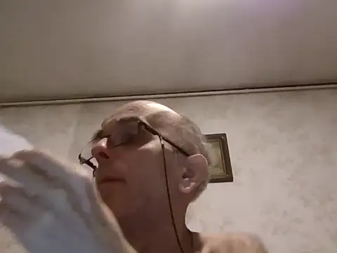 Snapshot of mariusica1@xh chatting on September 2025 05:57:02 PM mariusica1xh online show from September 2025 05:57:02 PM