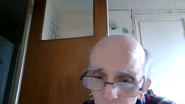 mariusica1xh online show from April 2026 01:07:02 PM