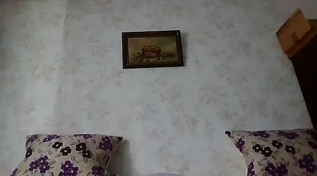 Snapshot of mariusica1@xh chatting on March 2025 10:47:01 AM mariusica1xh online show from March 2025 10:47:01 AM
