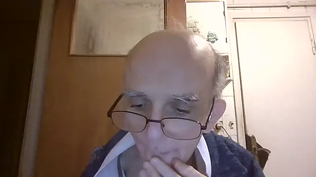 mariusica1xh online show from March 2026 03:52:01 AM