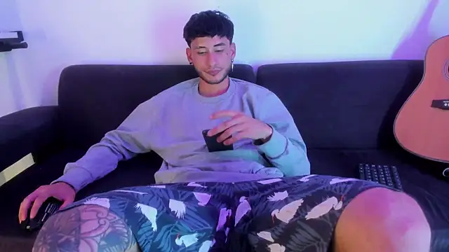 Henrikk senn online show from January 2026 12:26:01 AM