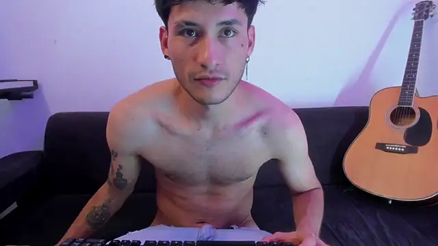 Henrikk senn online show from March 2026 10:28:02 PM