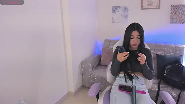 Charlotte cowell sub1  online show from December 2025 03:36:01 PM