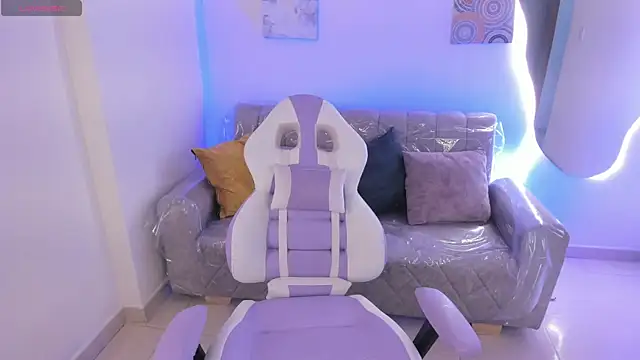 Charlotte cowell sub1  online show from October 2025 05:12:02 PM