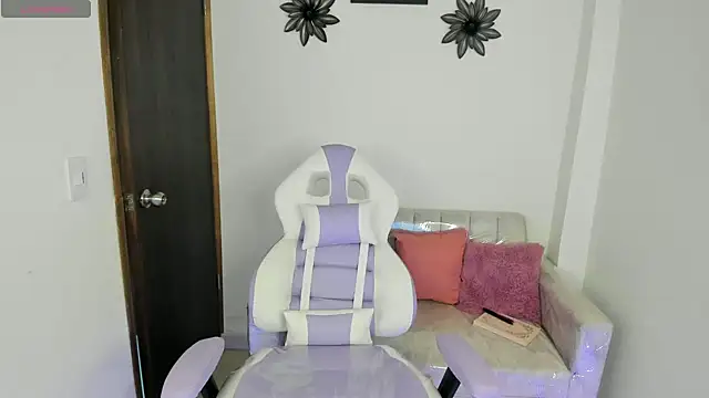 Charlotte cowell sub1  online show from March 2025 11:23:01 PM