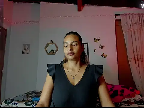 mykaelahoney online show from November 2025 05:55:01 AM