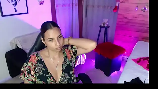 mykaelahoney online show from March 2026 04:51:01 AM