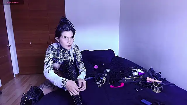 bellatrix25 online show from March 2025 01:45:02 PM