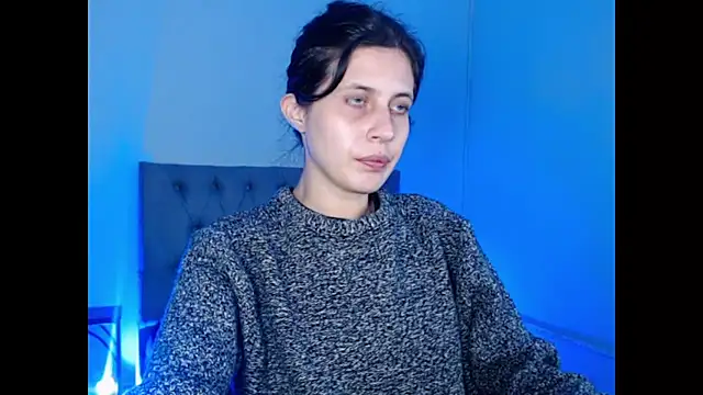 bellatrix25 online show from March 2026 04:19:02 PM