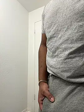 daddythiccklegg online show from June 2026 02:11:02 PM
