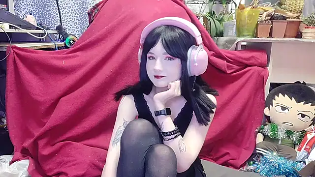 Linda Harrisons online show from January 2025 03:53:02 AM