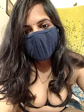 Snapshot of Nehubhabhi26 chatting on October 2025 04:54:01 AM Nehubhabhi26 online show from October 2025 04:54:01 AM