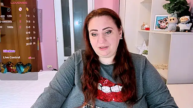 lovely adelle online show from December 2025 06:31:01 PM