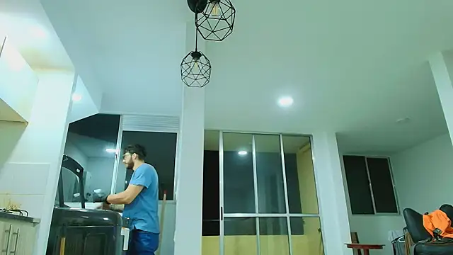 thomas gun online show from February 2026 04:23:01 AM