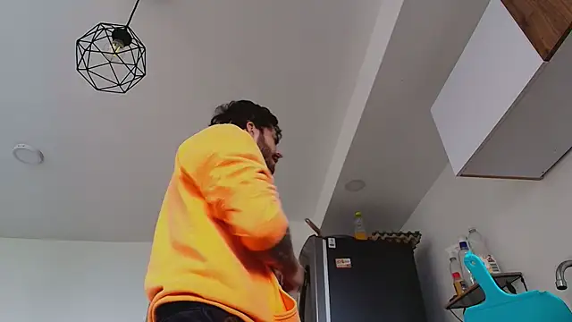 thomas gun online show from March 2026 08:09:01 PM