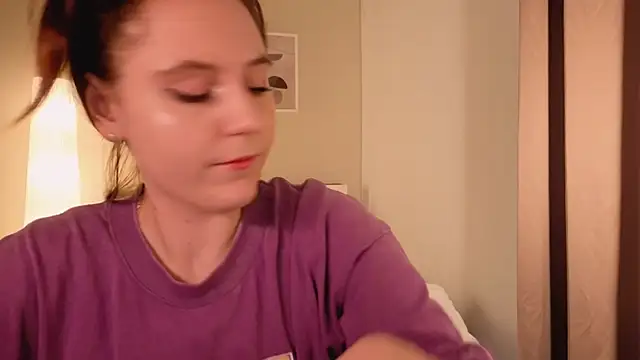 Diana Flower online show from November 2025 03:11:01 AM