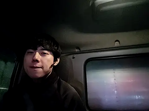 whitebriefboy online show from February 2026 07:13:01 PM