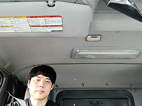whitebriefboy online show from May 2026 09:43:02 PM