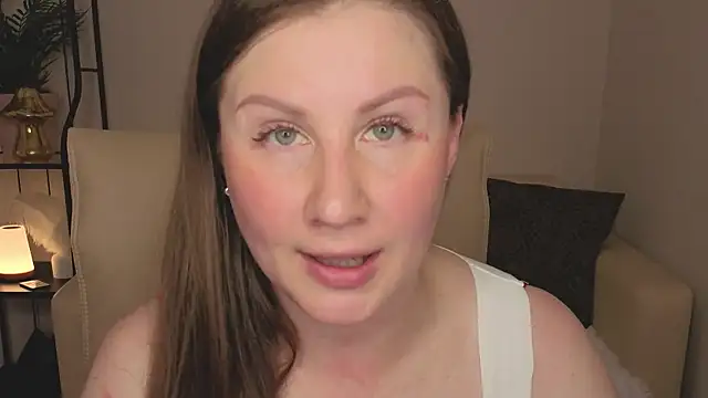 Helens love online show from June 2026 03:00:01 AM