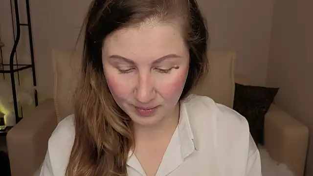 Snapshot of Helens_love chatting on November 2025 01:54:01 AM Helens love online show from November 2025 01:54:01 AM