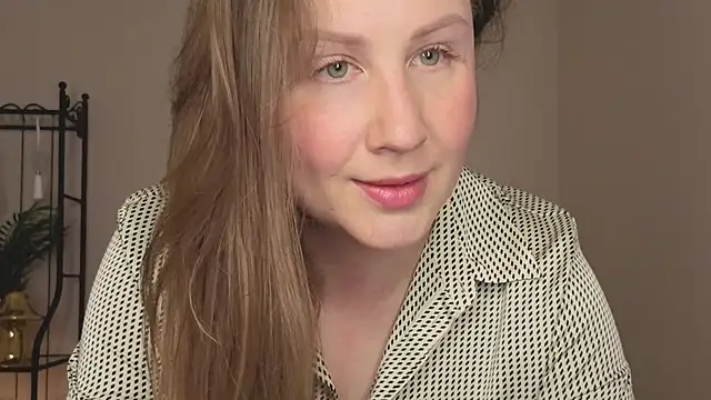 Helens love online show from June 2026 02:53:02 AM