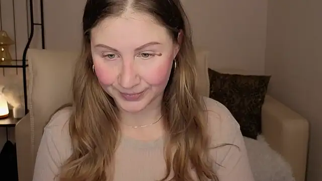 Snapshot of Helens_love chatting on October 2025 01:37:02 AM Helens love online show from October 2025 01:37:02 AM