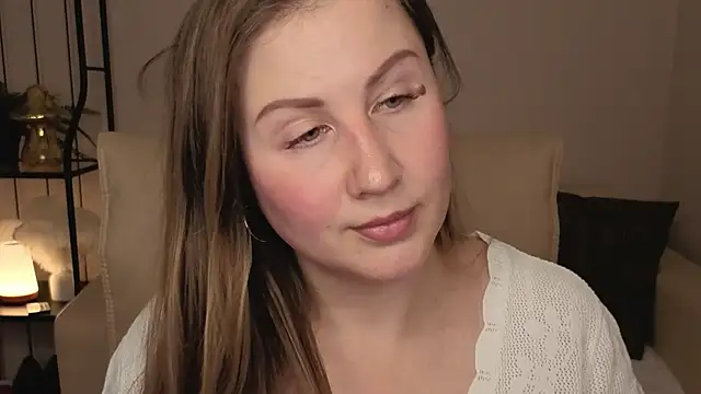 Snapshot of Helens_love chatting on November 2025 01:53:02 AM Helens love online show from November 2025 01:53:02 AM