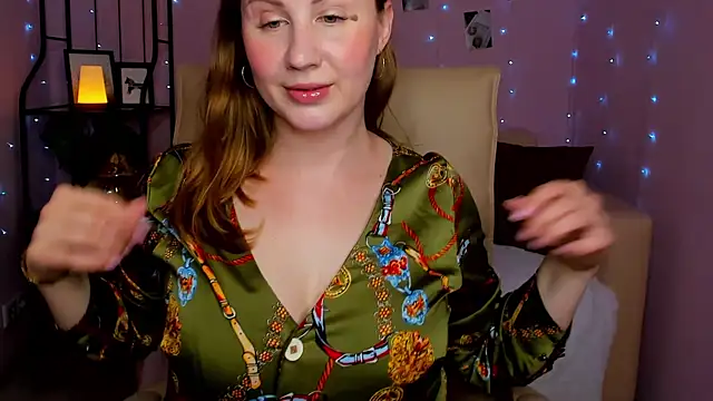 Snapshot of Helens_love chatting on March 2025 02:16:02 AM Helens love online show from March 2025 02:16:02 AM