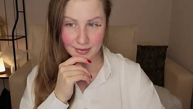 Snapshot of Helens_love chatting on December 2025 07:40:02 AM Helens love online show from December 2025 07:40:02 AM