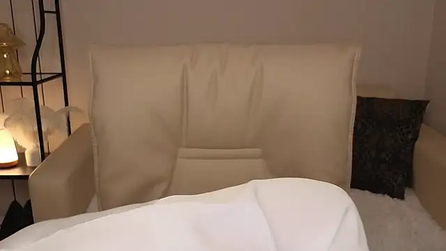 Snapshot of Helens_love chatting on November 2025 02:45:02 AM Helens love online show from November 2025 02:45:02 AM