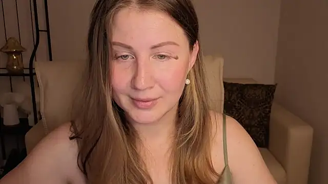 Snapshot of Helens_love chatting on September 2025 01:19:01 AM Helens love online show from September 2025 01:19:01 AM