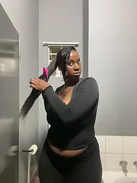 Candy Love 18 online show from February 2026 09:32:02 AM