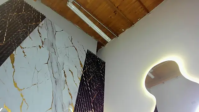 ebony hot1 online show from September 2025 05:02:02 PM