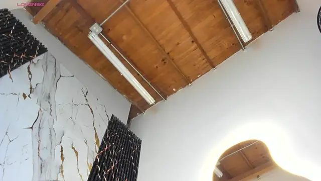 ebony hot1 online show from November 2025 02:55:01 PM