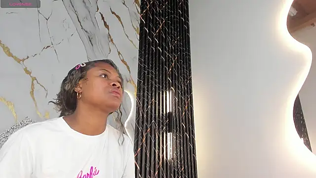 ebony hot1 online show from October 2025 02:16:01 PM