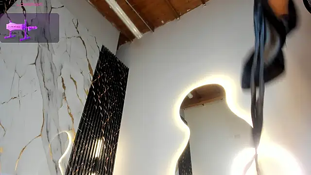 ebony hot1 online show from October 2025 02:16:02 PM