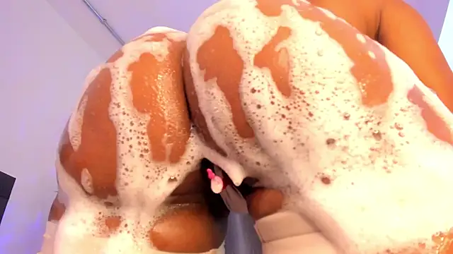 ebony hot1 online show from March 2025 08:05:02 PM