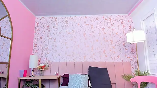 amber-hill online show from March 2026 07:47:01 PM