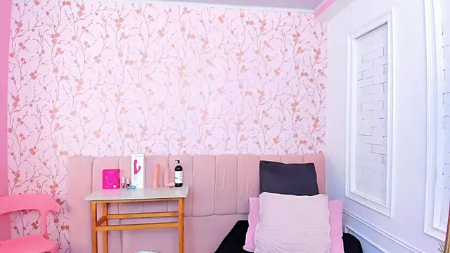 amber-hill online show from March 2026 07:15:02 PM