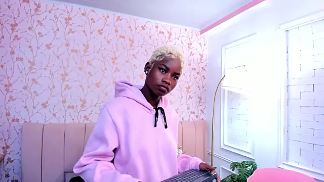 amber-hill online show from February 2026 05:07:01 AM