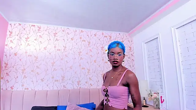 amber-hill online show from March 2026 07:21:01 PM