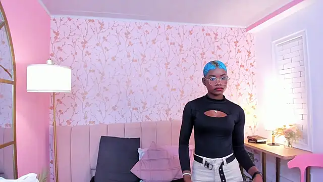 amber-hill online show from March 2026 07:30:01 PM