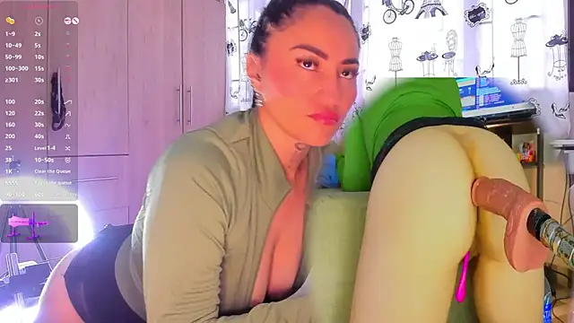 jolee   online show from May 2026 10:43:02 PM