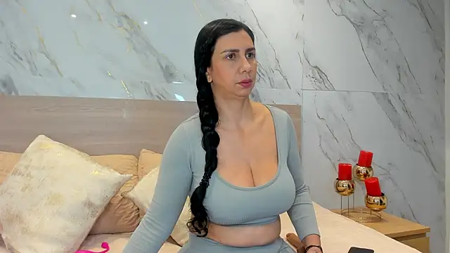jhasly am online show from June 2026 12:06:01 PM